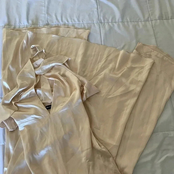 Jill Stuart cream maxi dress - Picture 3 of 7